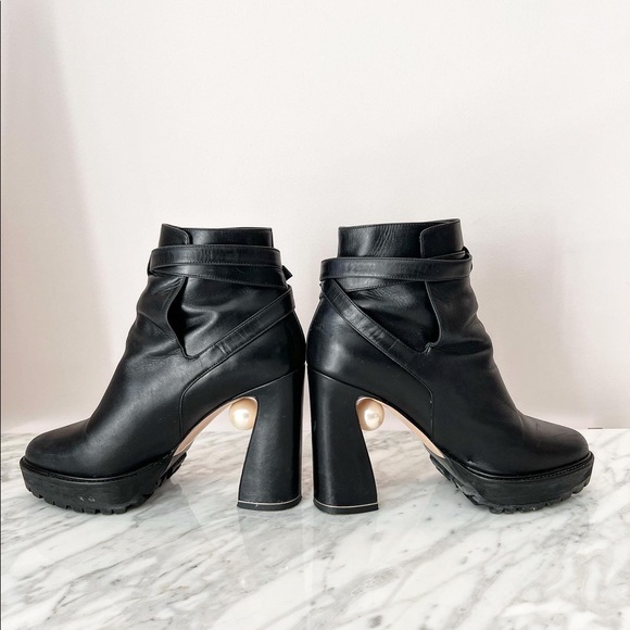 Nikolas Kirkwood 90MM Black Leather Boots with Rubber sole - Picture 2 of 6